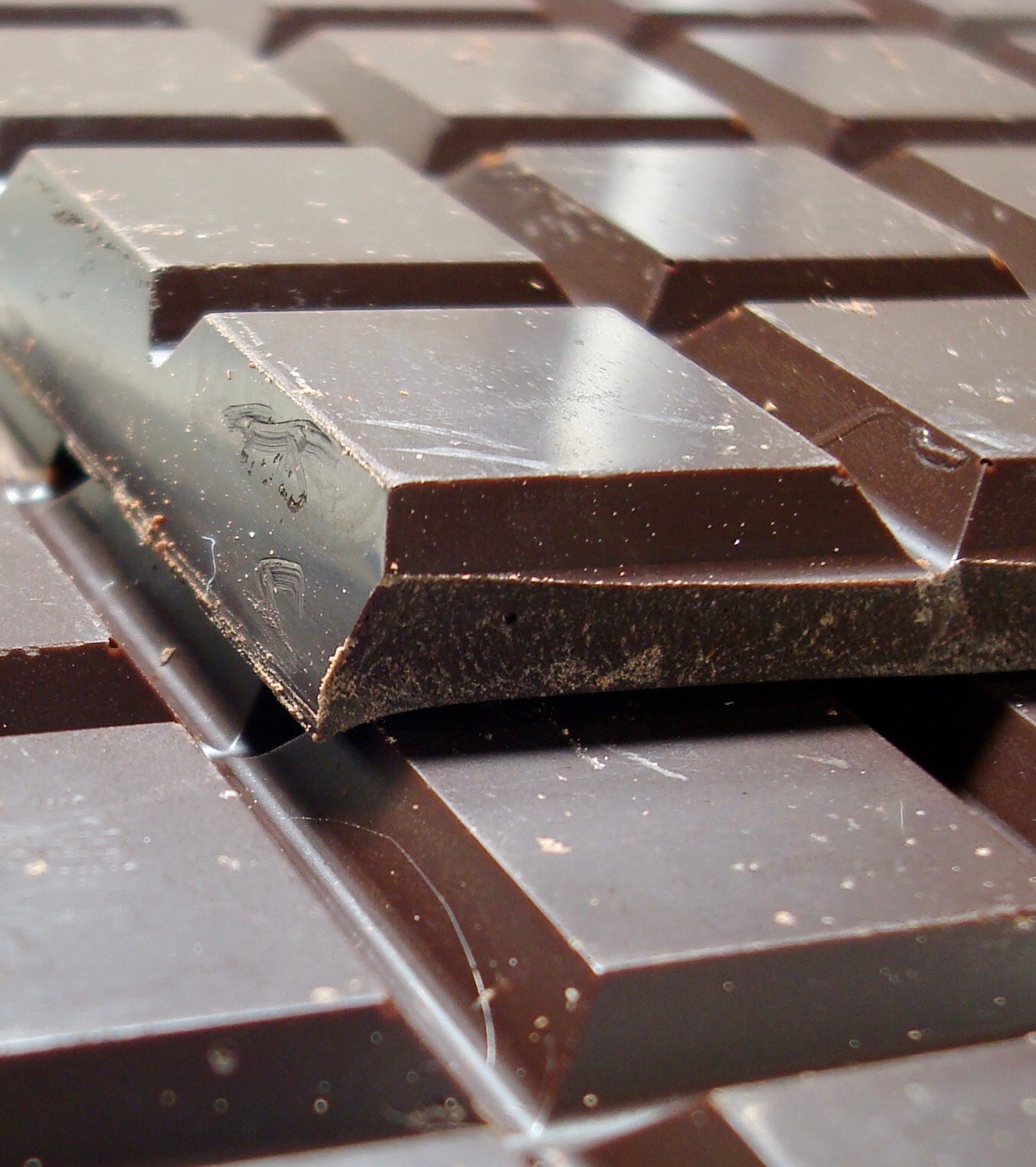 Golden Teachers - Handmade Bar of Belgian Dark Chocolate With 3.5 grams of Organic Mushrđđms